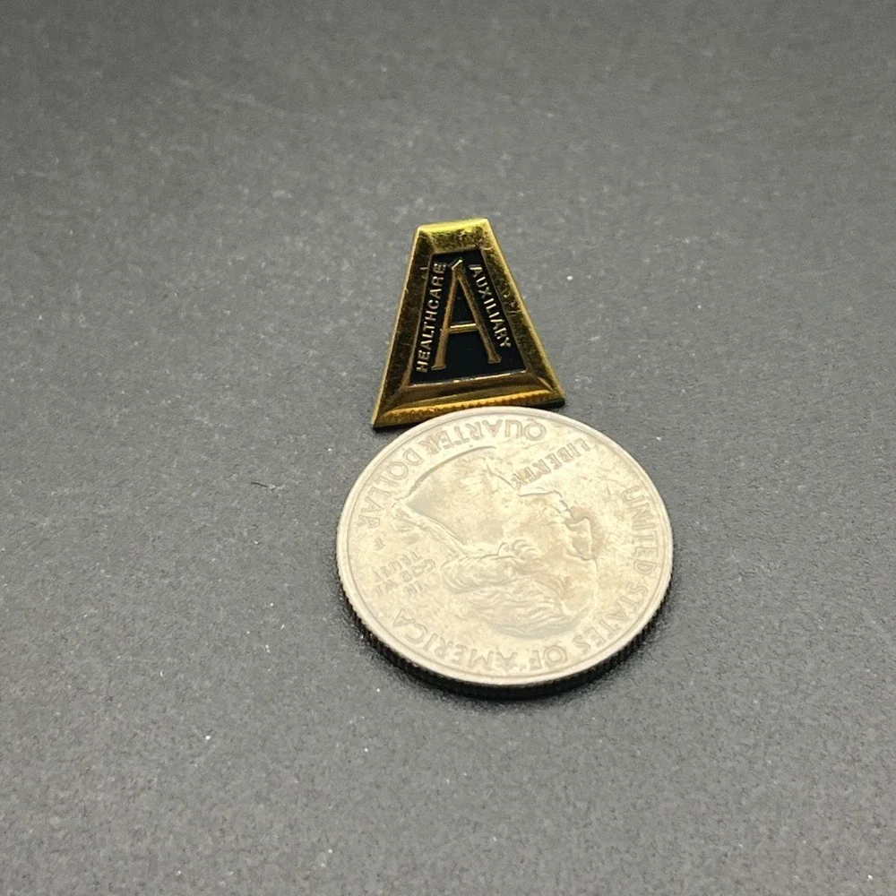 Auxiliary Healthcare 1/10 10K Gold‎ Lapel Hat Pin